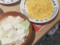 -兰州陈记牛肉面 ·烧烤· 铜锅涮肉(万达店)