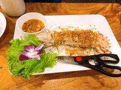 -两兄弟Song Pee Nong(2号店)