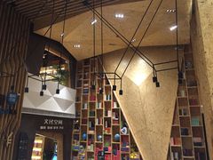 门面-新华里咖啡书吧(新华书店小寨店)