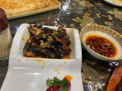 -乡村馕坑肉·烧烤·新疆菜·本地人更爱吃(阿勒泰首店)