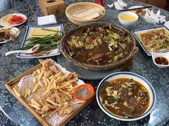 -八两八金·莱芜特色炒鸡(市南漳浦路店)