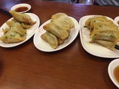 -小姜锅贴(凤凰街店)