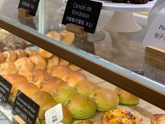 自家红豆抹茶面包-WHEAT&BAKER-麥(凯德来福士店)