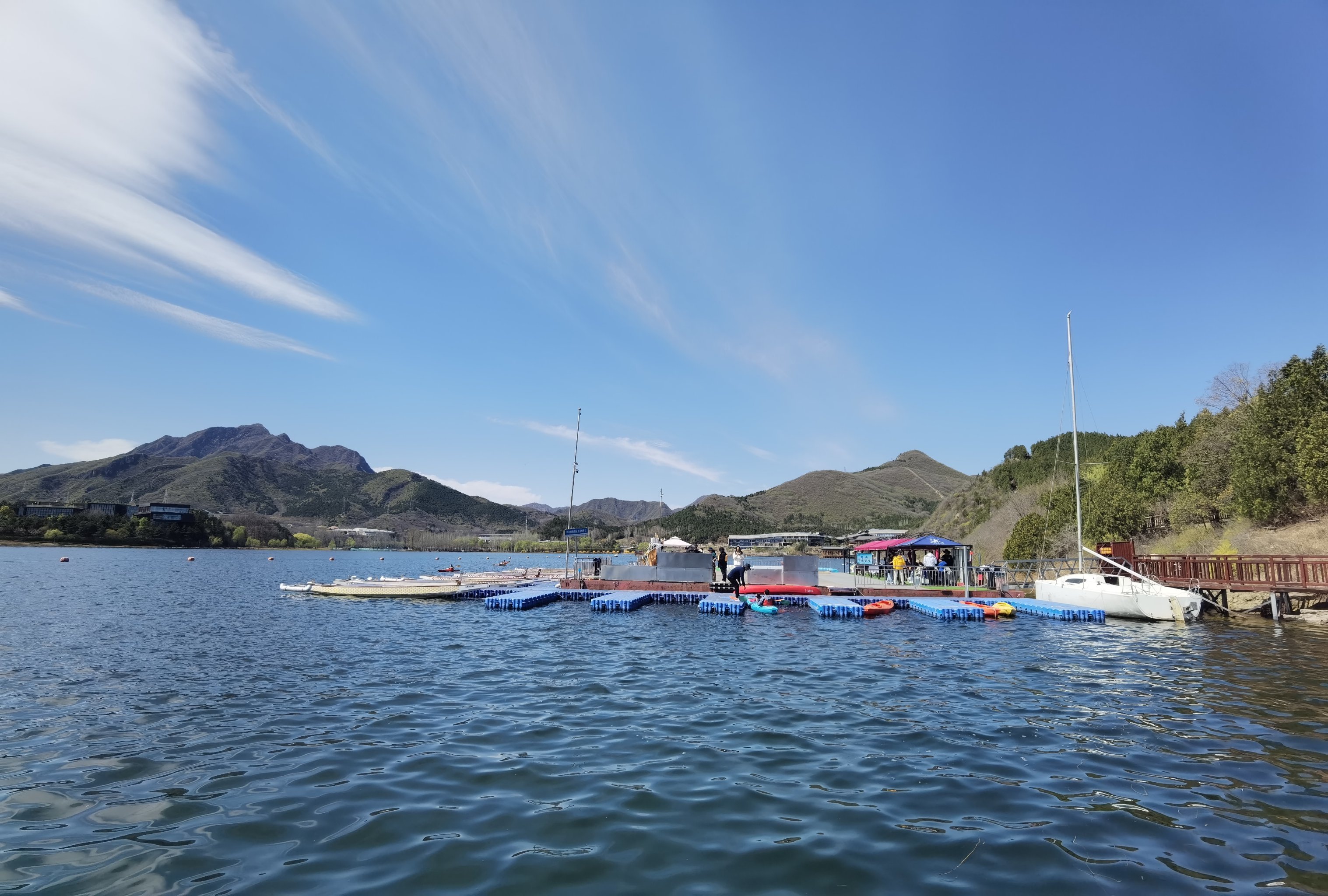 雁栖湖公园,娱乐的海洋