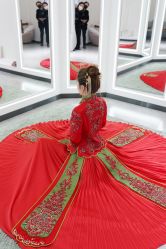 复古优雅-禕·愫白婚纱商店