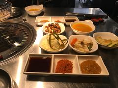 -韩聚屋韩国烤肉餐厅(新北万达店)