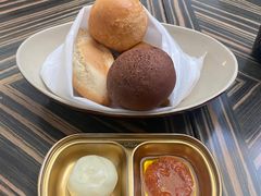 面包篮-小莫餐厅And More Restaurant西餐(北京展览馆店)