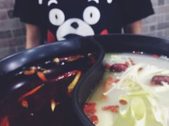 -灌县老妈砂锅串串香(万科红生活广场店)