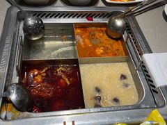 -海底捞火锅(九久奥特莱斯店)