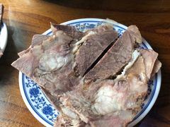 -伊穆祥牛肉面总店·清真