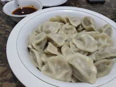 白菜猪肉水饺-溢福香东北兄弟酱骨饺子馆(刘家冲店)
