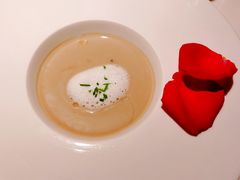 地中海黑松露蘑菇汤-橘洲1910花园江景西餐厅