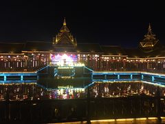 -东南亚风情赶摆街夜市