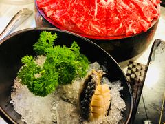 -鲜入围煮花胶鸡海鲜火锅