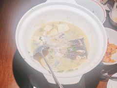 -许爷家·生态湖鲜(徐汇日月光店)