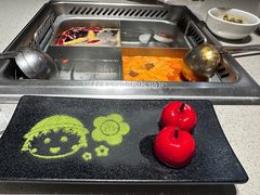 -海底捞火锅(宝龙广场夜宵主题店)