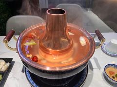 -一只羊·铜锅涮羊肉烧烤