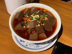 -炉小二铜锅牛蛙•川湘菜(三里屯店)