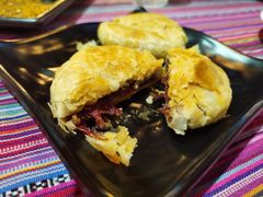 -香巴拉云南餐厅(华莱坞店)