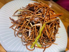 炝拌黑豆皮-吕氏疙瘩汤·私家菜馆(慈云寺店)