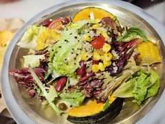 -依呀呀ktv烧烤小串(中山西路店)