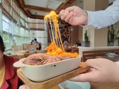 -蜜桃餐厅·伴山(湖滨商业街店)