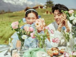 -AOROA·奥洛拉婚纱摄影·旅拍·礼服