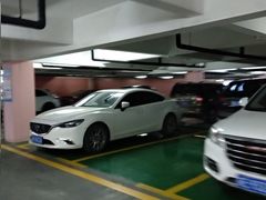 -印象城购物中心-停车场