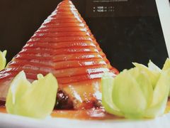 千层东坡肉-水上明月·湖景餐厅