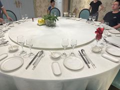 -沪华海鲜大酒楼(南汇店)