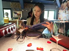 -弦月窗LUNETTE BY AMANDA(复兴路店)