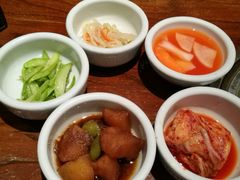 -萨拉伯尔(燕莎友谊商城店)