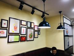 大堂-阿坤传统手工小吃(沙坪坝店)