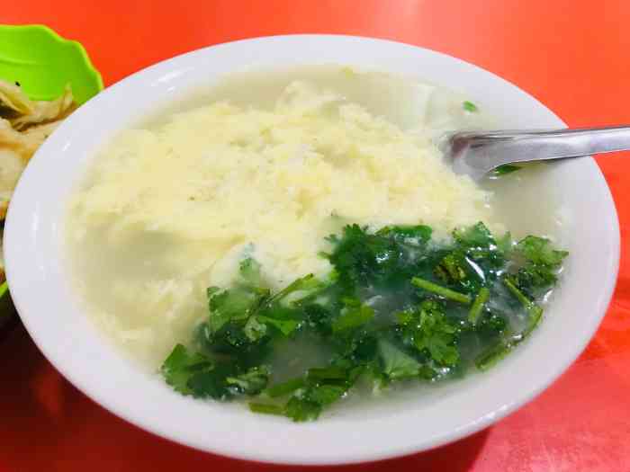 母鸡汤泡饼-"店铺在正街面上,导航很好找,店铺比较小,.