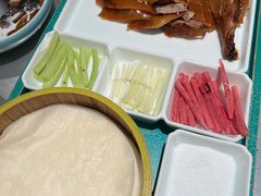 -姚姚酸菜鱼·金戈戈香港豉油鸡(喜荟城联名店)