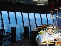 -广州花园酒店·凌璇阁旋转餐厅CAROUSEL360