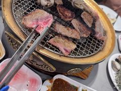 -山焱·炭火自助烤肉(周浦万达店)