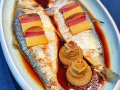 江阴蒸鲜鲥鱼-荷风细雨·中国茶宴(碧云店)