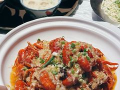 -肥小宝·金牌油焖大虾(襄阳龙虾地标店)