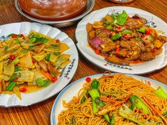 -民间瓦缸煨汤館(嵩山路店)