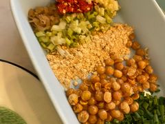 -蛙两只美蛙鱼头火锅(恒茂店)