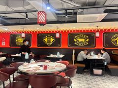 -八合里牛肉火锅(上海世茂广场店)