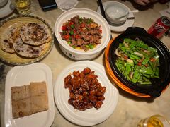 -梁家大院•农家菜(昆山会展中心店)