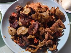 -鱼窝棚柴火铁锅炖(富山屯店)