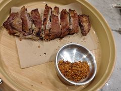 -破瓦寒窑·地摊烤羊排