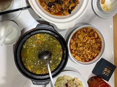 -饭橘汉江码头·乡野土菜馆(静安路店)