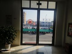 -赫尔森口腔·牙齿种植修复