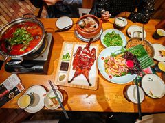 -老滇山寨•云南特色菜•地方菜•民族风情歌舞表演(金碧店)