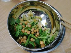 -鸿顺老铁锅美蛙鱼府(解放碑店)