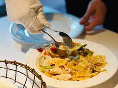 -Mogul Eatery·大亨餐酒馆